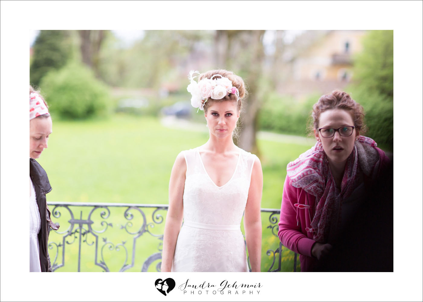 0005_Styleshoot_Liebesdienst_Hochzeitsfotos_Gehmair_Sandra_Schloss_Walchen