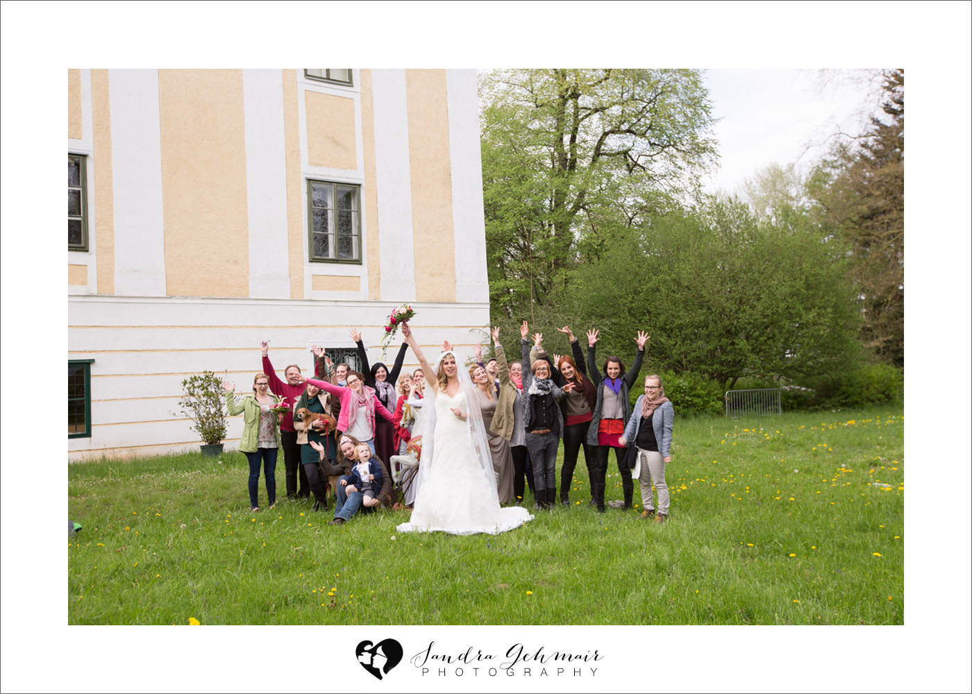 Style Shoot 009_Styleshoot_Liebesdienst_Hochzeitsfotos_Gehmair_Sandra_Schloss_Walchen